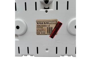 Панель приборов 30623464, 40055600   Volvo S40       
