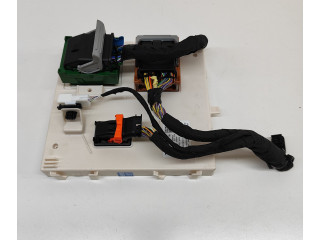 Блок комфорта 31684742, 31684742AA   Volvo XC40   