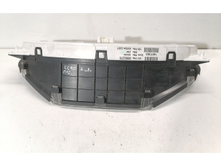 Přístrojová deska  Volvo XC90 2004 30682276  
