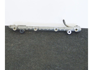 Vstřikovací lišta    Toyota Hiace (H200)    3RZ-FE 