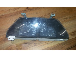 Přístrojová deska  Mazda 323 1990 bs06a  
