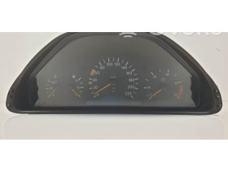 Přístrojová deska  Mercedes-Benz E W210 1999 2105406547  