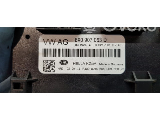 Блок комфорта 8X0907063D, 5DK009658   Audi A1   