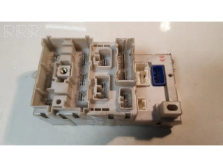   Pojistková skříňka 8273342061, 82733-42061   Toyota RAV 4 (XA20) 2004
