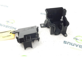 Блок предохранителей  252360794R, 243129238R   Renault Arkana    