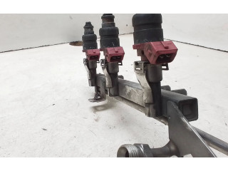 Vstřikovací lišta 078133681aj   Volkswagen PASSAT B5.5     