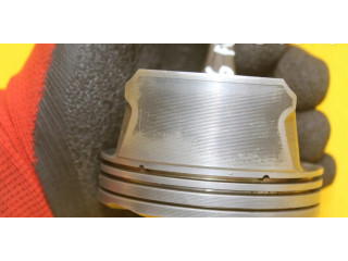 Píst 084167   BMW 3 E46     