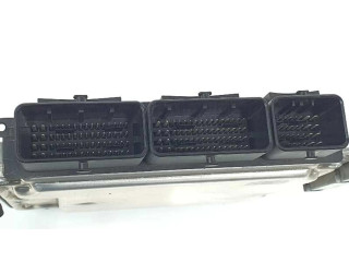 Řídící jednotka 237106319R   Dacia Lodgy 2012