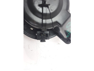 Вентилятор печки    1203CAA05241N   Mahindra KUV100