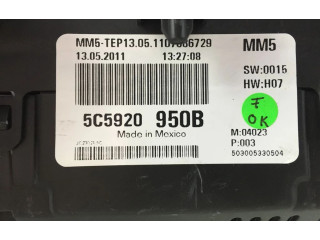 Přístrojová deska  Volkswagen Beetle A5 2013 5C5920950B  