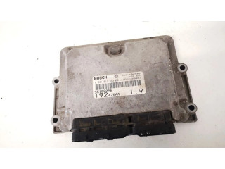 Блок управления двигателя 0281011553, 55198058   Fiat Stilo