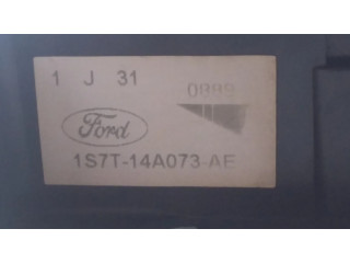 Блок предохранителей 1S7T14A073AE   Ford Mondeo Mk III    