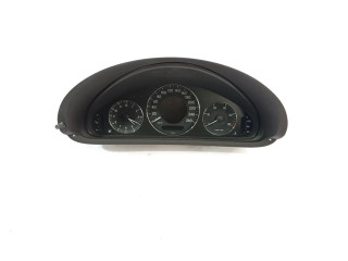 Přístrojová deska  Mercedes-Benz CLK A209 C209 2005 A2095409311  