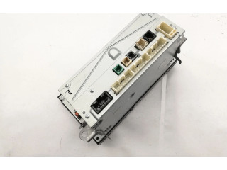 Дисплей    8614002690   Toyota Yaris Cross