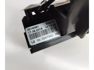   Pojistková skříňka 32142591   Volvo XC60 2019
