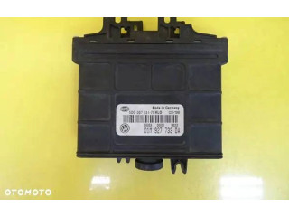 Блок управления коробкой передач 01M927733DA   Volkswagen Golf III