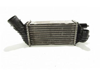Интеркулер  9674720580   Nissan Primastar 2.0