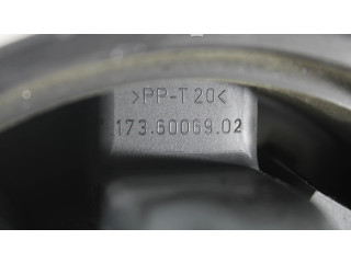 Heizungslüfter    MF016070   Mitsubishi Colt