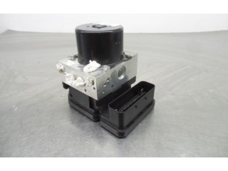 Jednotka ABS P31423315, 10021210094   Volvo V40 Cross country 2017
