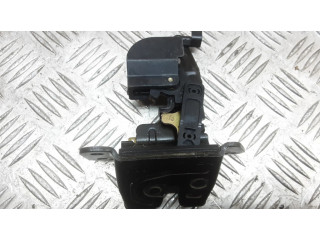 Замок багажника 812302B000    Hyundai Santa Fe 2006-2012 года
