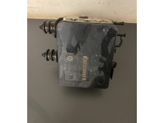 Jednotka ABS 1K0907379Q, 00005305F3   Volkswagen Touran I 2005