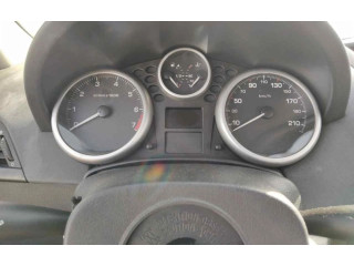   Pojistková skříňka    Peugeot 207 
