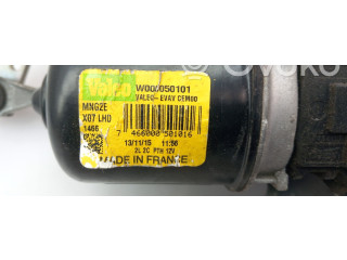Моторчик дворников 288009787R, W000050101    Smart ForFour II W453
