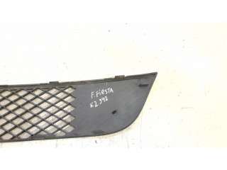 Нижняя решётка (из трех частей) Ford Fiesta 2006-2008 года 6s61a018a58, K2942      