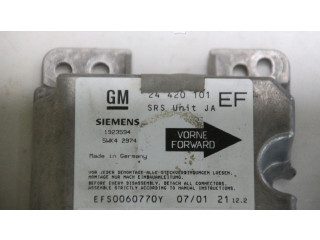 Vstřikovací lišta 24420101, 24420101   Opel Omega B2    Y22XE 