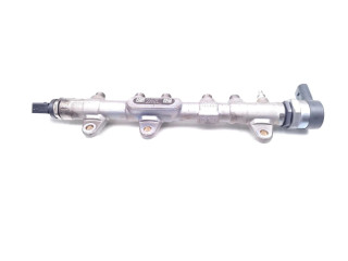 Vstřikovací lišta 8514154   BMW 2 F22 F23  pro naftový motor 2.0 B47D20A 220d