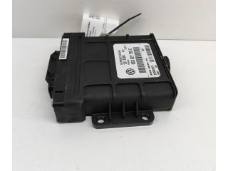 Блок управления коробкой передач 0C8927755C   Volkswagen Touareg II