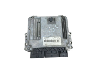 Řídící jednotka 237106319R, 0281032811   Renault Clio IV 2017