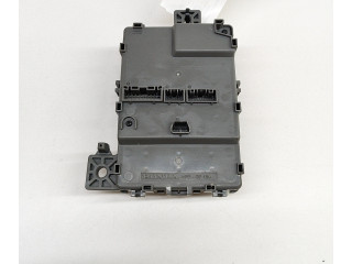 Блок предохранителей 38200TGHA01   Honda Civic X    