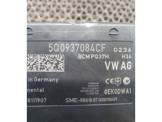 Комфортный модуль 5q0937084CF, 5Q0937084CF    Volkswagen Tiguan