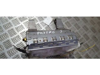 Подушка безопасности пассажира mr402459, b00871601p57   Mitsubishi Pajero