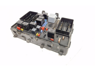   Pojistková skříňka F2GT14A067EC, 11240985   Ford S-MAX 2016