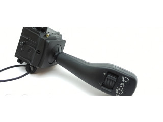 Ручка стеклоочистителей 8363664, 01204000   BMW Z4 E85 E86