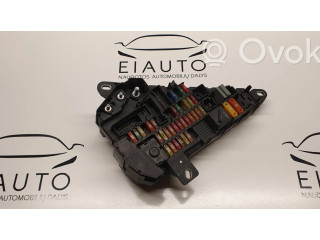   Pojistková skříňka 6906588, 6906603   BMW 5 E60 E61 2004