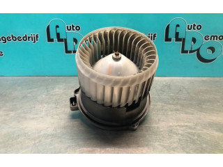 Вентилятор печки    MF0160700701, 1736006902   Mitsubishi Colt