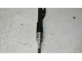 Vstřikovač 13647599876, 10213541   BMW M5  pro benzínový motor 4.4  