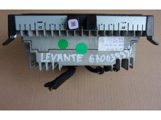 Дисплей    670039932   Maserati Levante