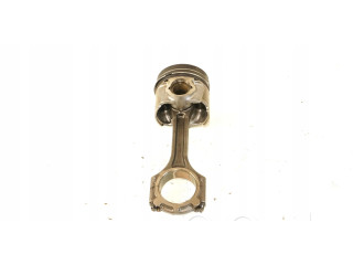  Поршень с шатуном  PC76  Hyundai i30  