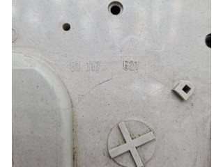 Přístrojová deska  Volkswagen PASSAT B3 1993 81117621  