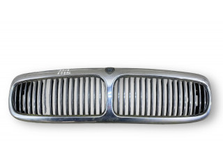 Передняя решётка Jaguar XJ X308 1998-2002 года 94401      