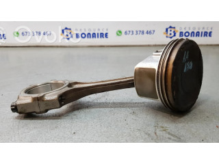  Поршень 2ZR 131010T040  Toyota Auris E180 для бензинового двигателя 1.8