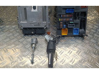 Комплект блоков управления 0281037198, 0281037195   Peugeot 208