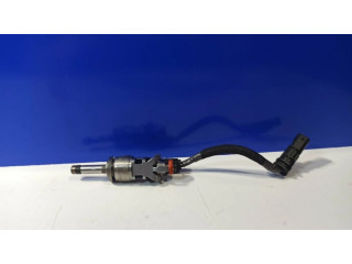 Vstřikovač 32140134, 31432778R   Volvo S60  pro benzínový motor 2.0  T6