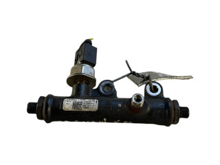 Vstřikovací lišta 4R8Q9C066AE, Z2602566   Jaguar S-Type  pro naftový motor 2.7  