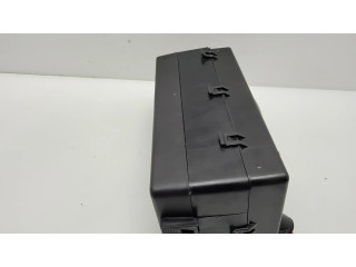Блок предохранителей  58835A, P04607496AE   Chrysler 300 - 300C    