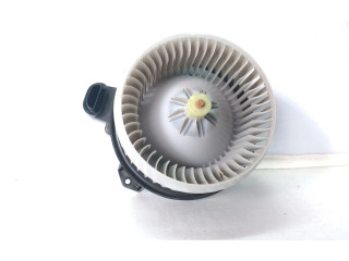 Вентилятор печки    8710342101, 2727008105   Toyota RAV 4 (XA40)